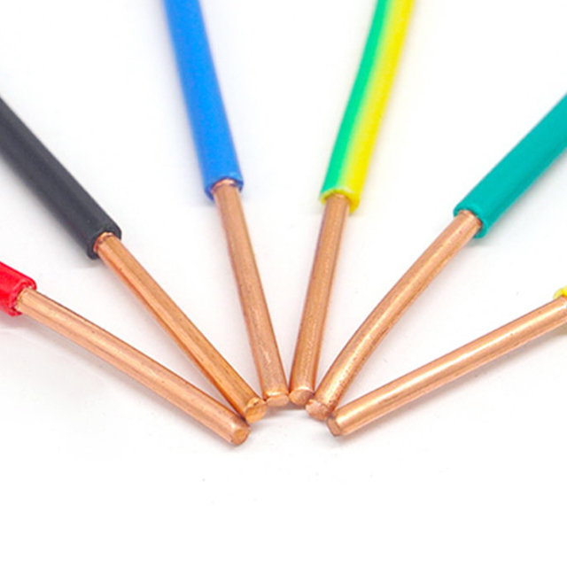 Fil électrique gainé de PVC rigide 