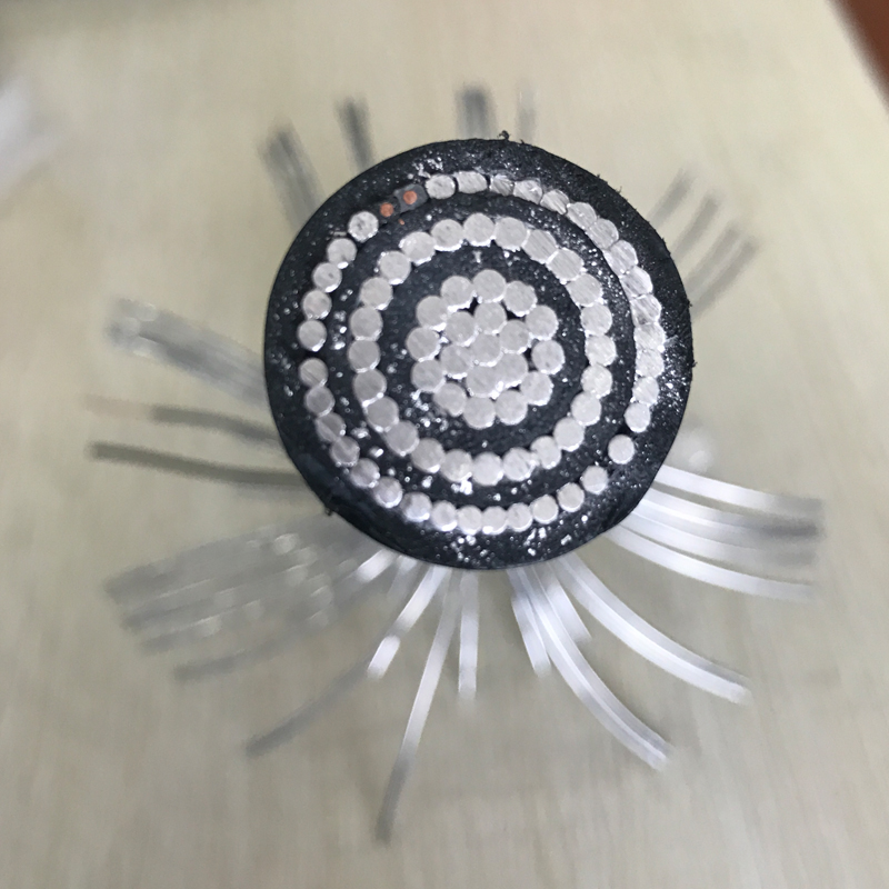 Câble concentrique à conducteur en aluminium