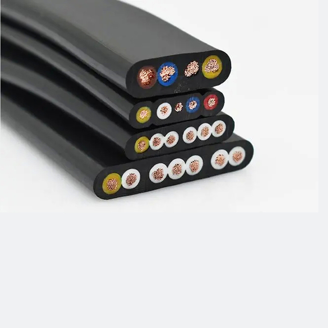 Câble plat en caoutchouc flexible
